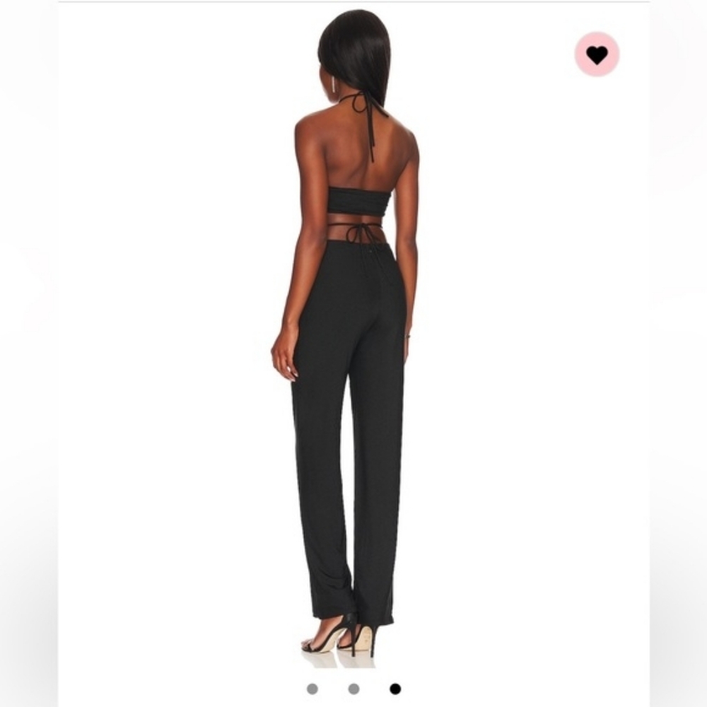 💘 Superdown Kelsie Halter Jumpsuit - Picture 3 of 8
